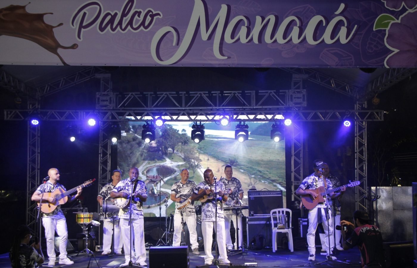 Grupo Miudinho foi atração do Palco Manacá
